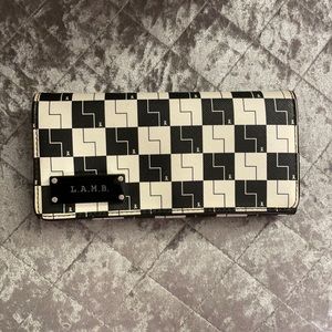 L.A.M.B. Wallet